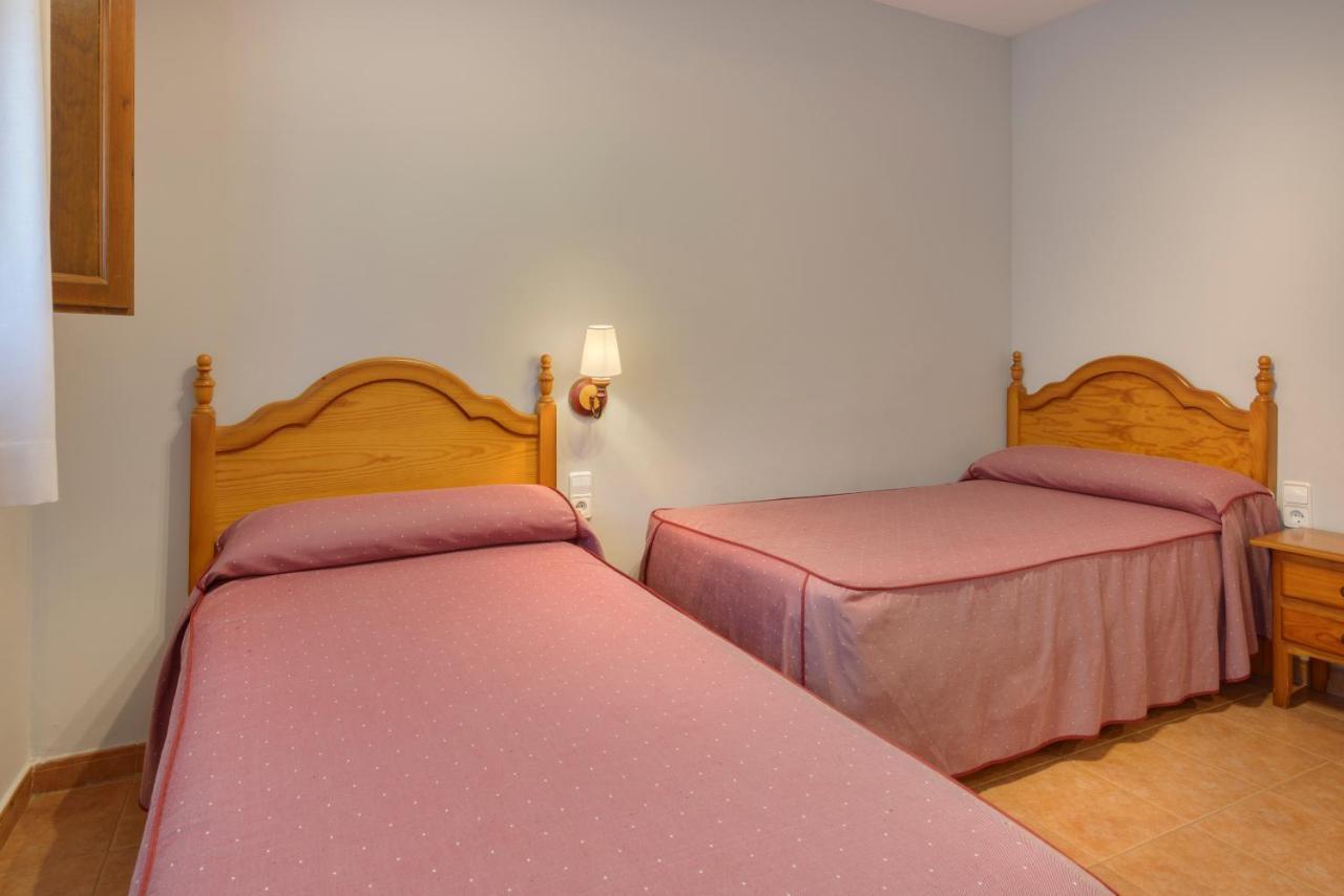 Apartamentos Casa Aurelia Alquézar Exteriör bild