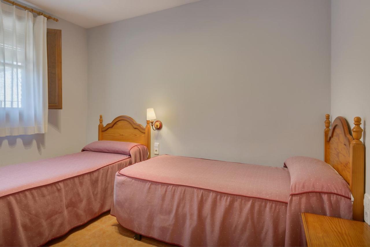 Apartamentos Casa Aurelia Alquézar Exteriör bild
