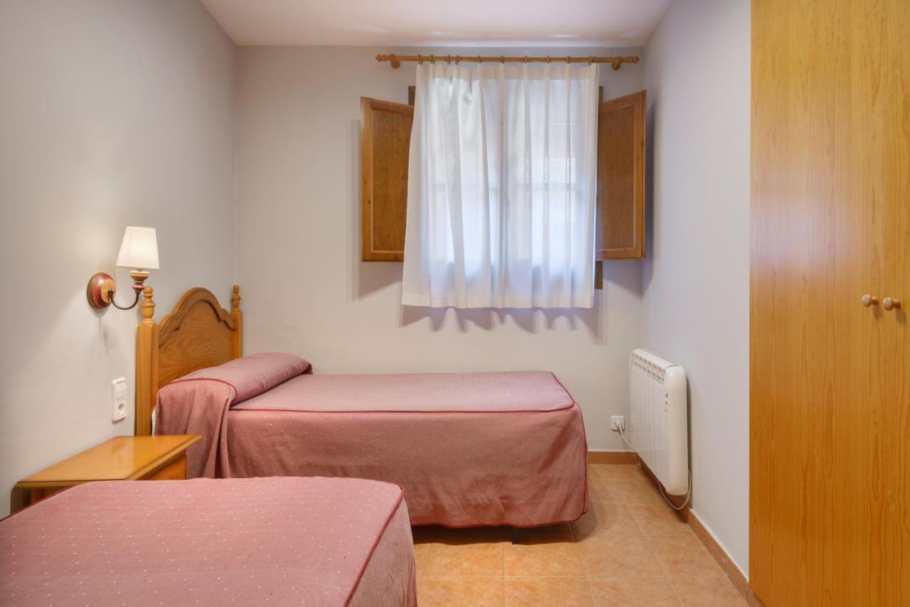 Apartamentos Casa Aurelia Alquézar Exteriör bild