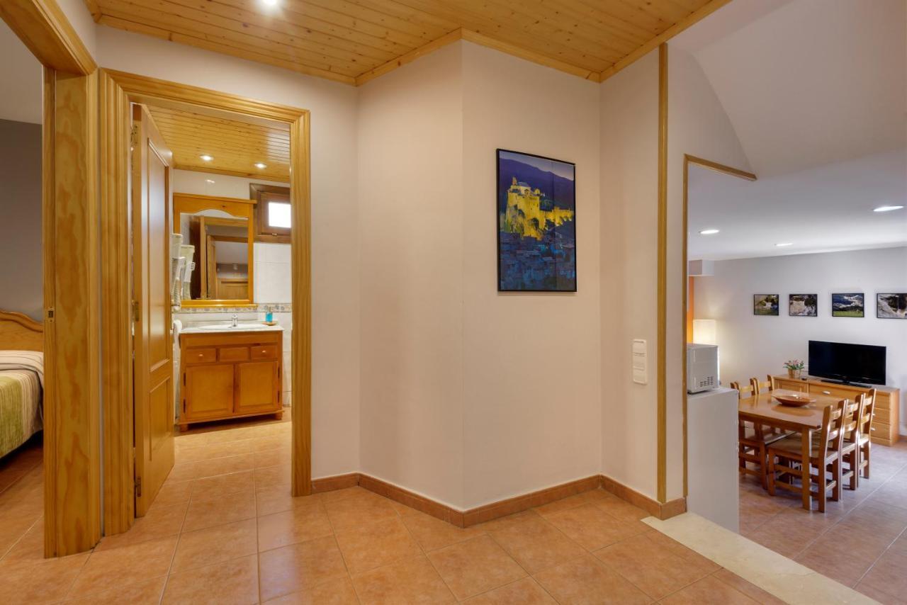 Apartamentos Casa Aurelia Alquézar Exteriör bild